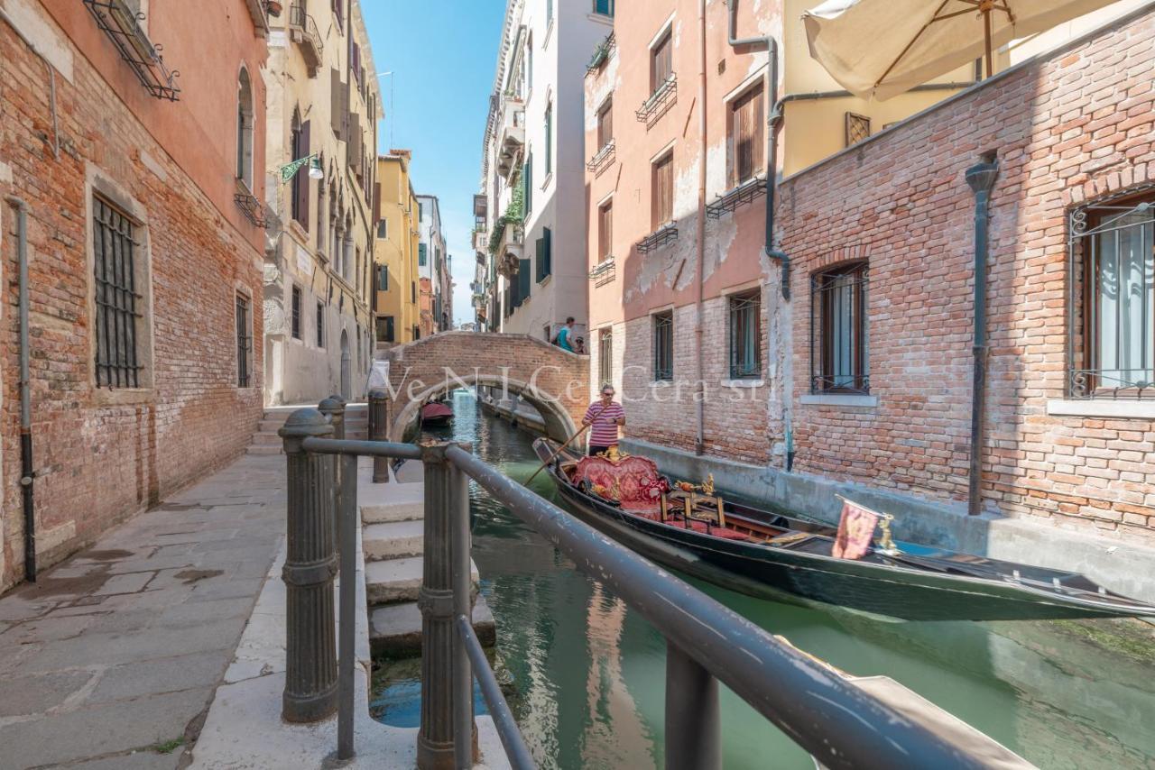 Ve.N.I.Ce. Cera Ca' Del Gondoliere Lägenhet Venedig Exteriör bild