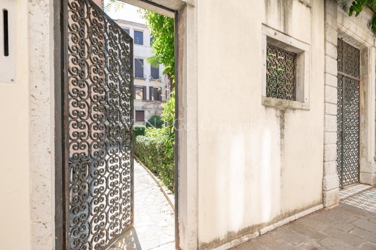 Ve.N.I.Ce. Cera Ca' Del Gondoliere Lägenhet Venedig Exteriör bild